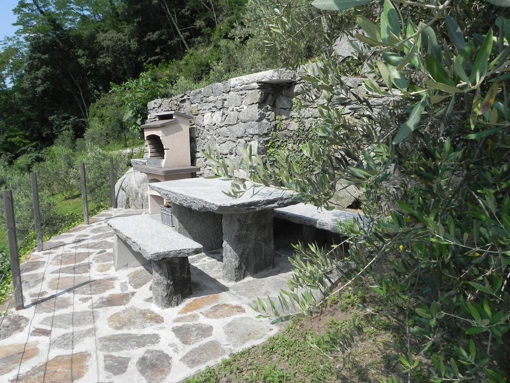 Casa Mattia Apartman Sorico Szoba fotó