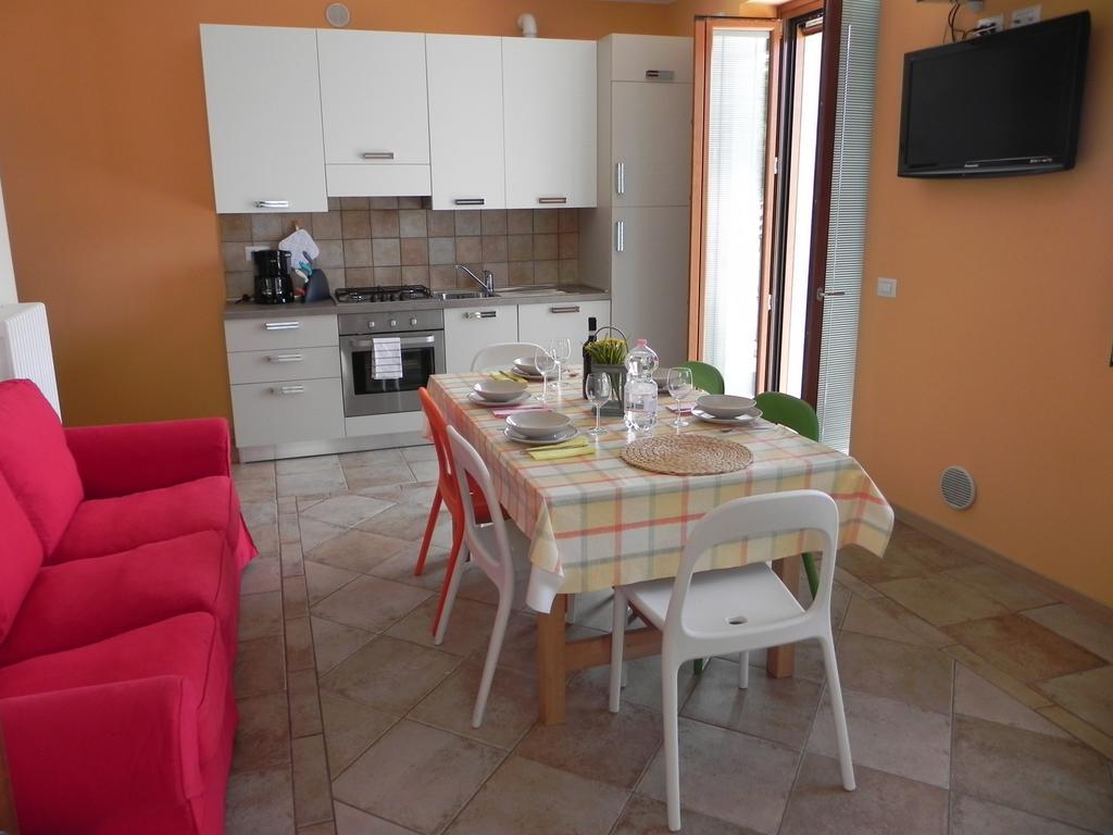Casa Mattia Apartman Sorico Szoba fotó