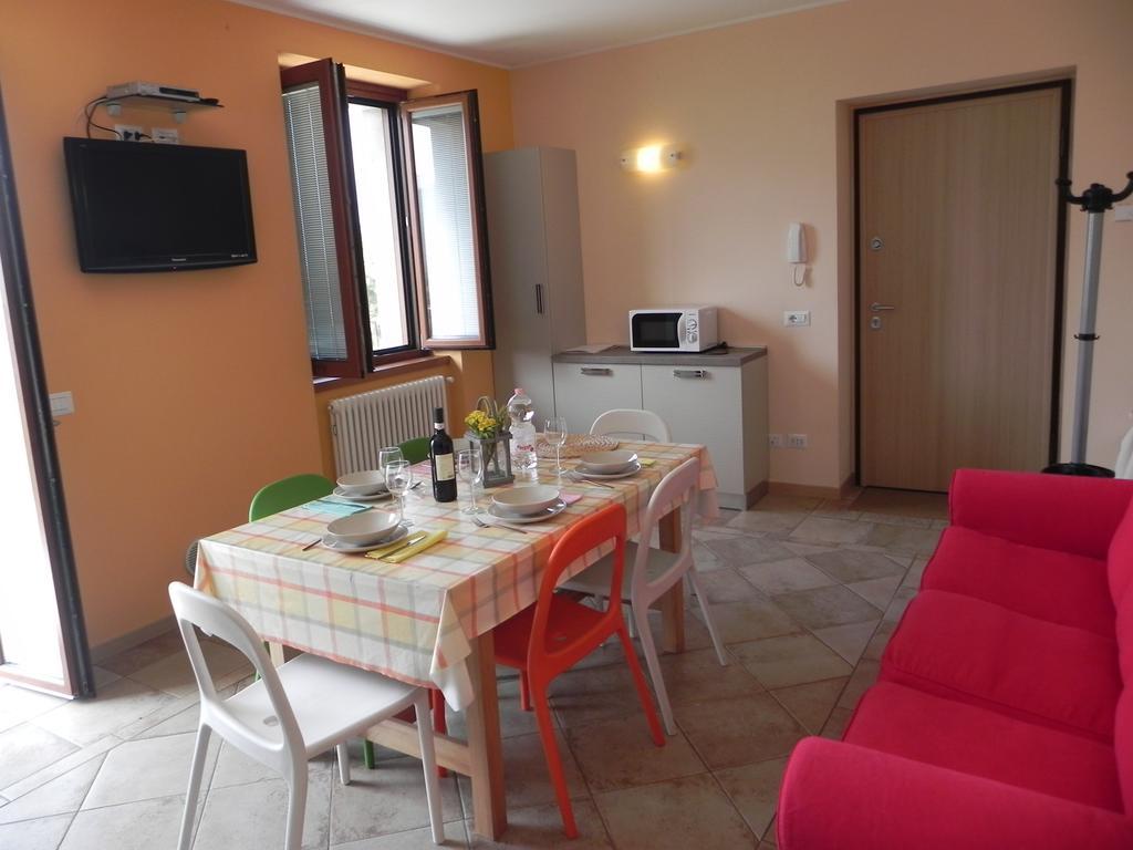 Casa Mattia Apartman Sorico Szoba fotó